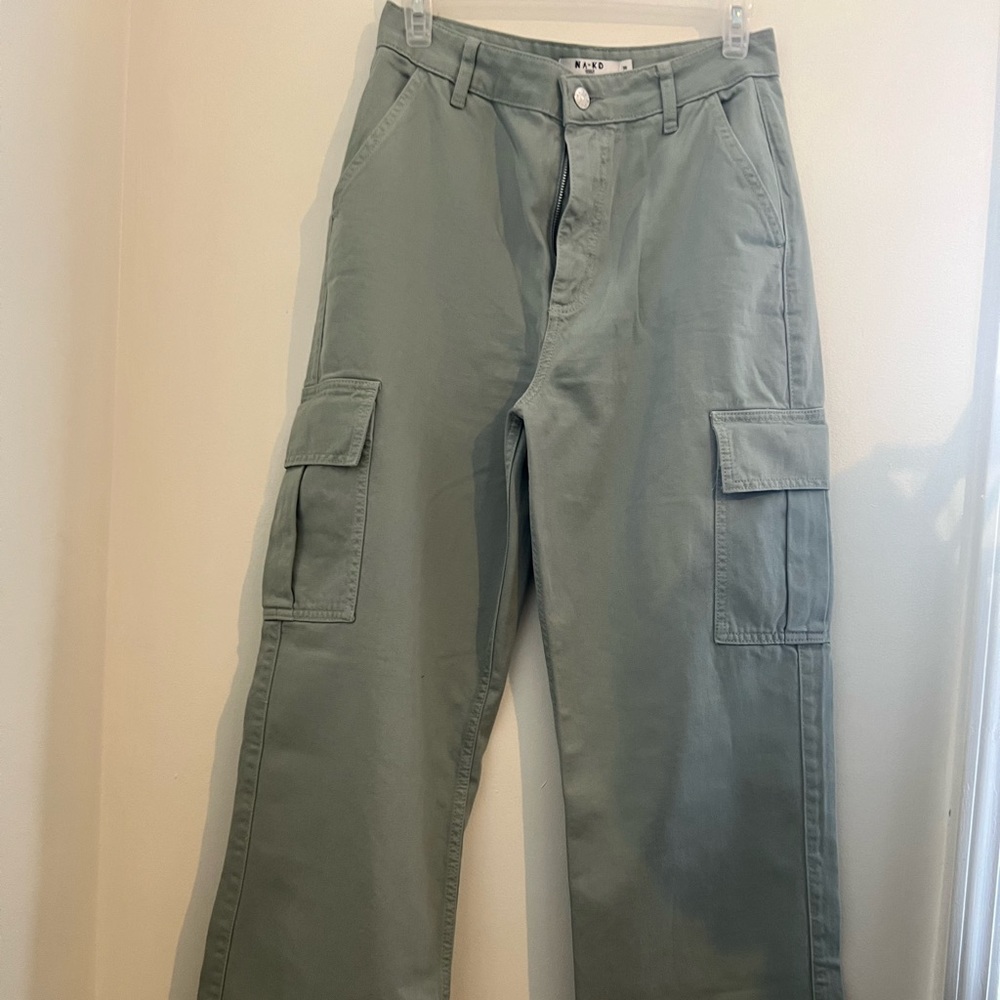 NA-KD Sage Cargo Pants Size EUR 36